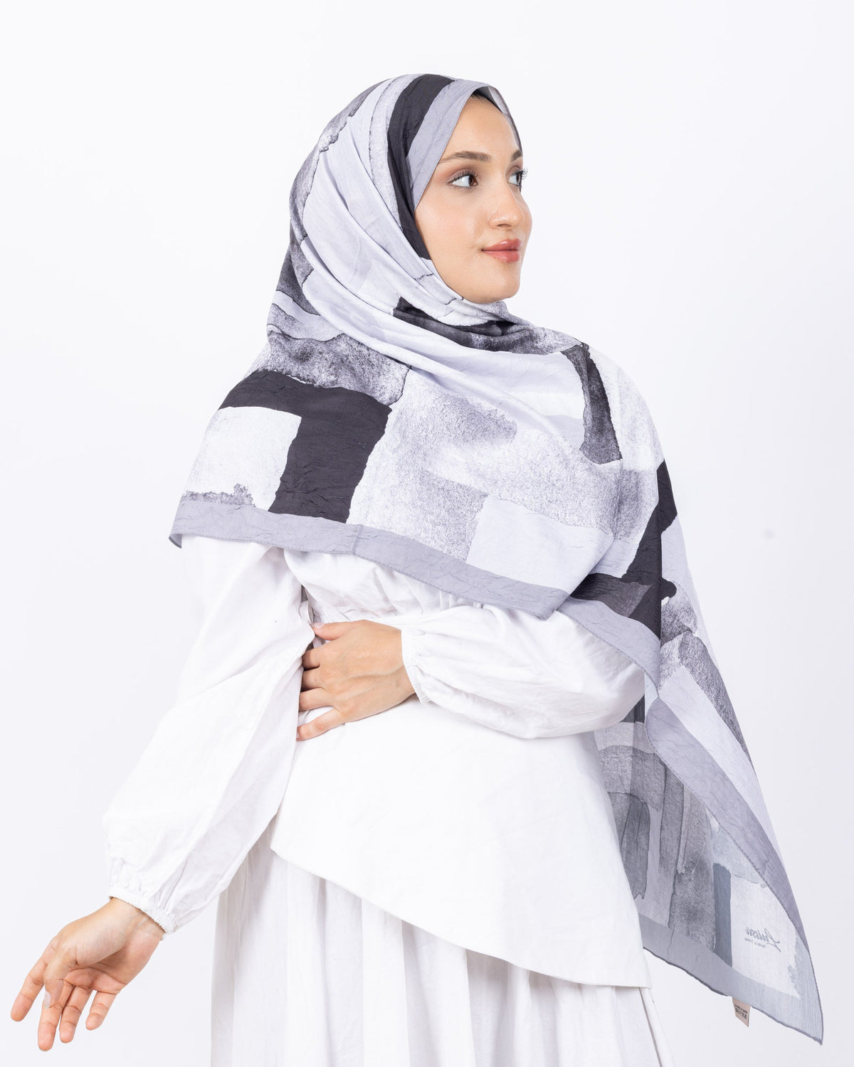 Mikro Bambu Kraş Şal D026 Gri, 75 × 185 cm şal – görsel 4