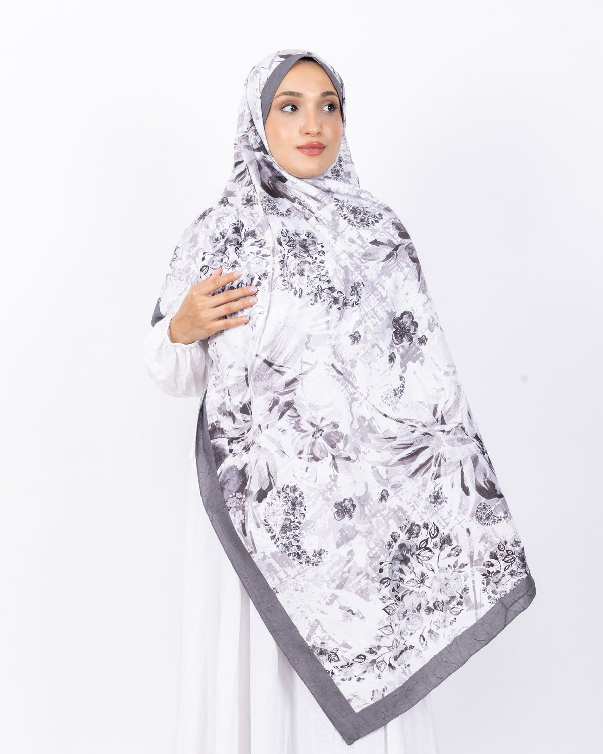 Mikro Bambu Kraş Şal D029 Vizon, çiçekli desenli, 75 × 185 cm şal – görsel 2