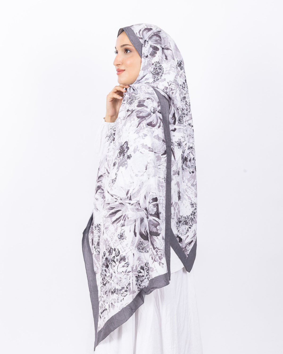 Mikro Bambu Kraş Şal D029 Vizon, çiçekli desenli, 75 × 185 cm şal – görsel 3
