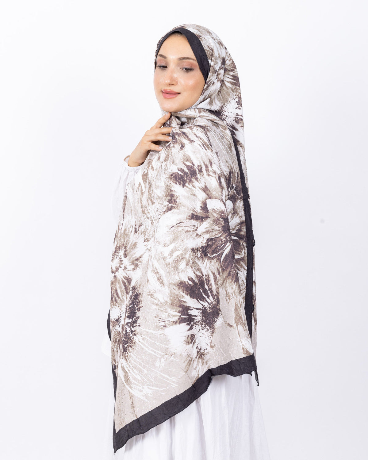 Mikro Bambu Kraş Şal D027 Acı Kahve, çiçekli desenli, 75 × 185 cm şal – görsel 1