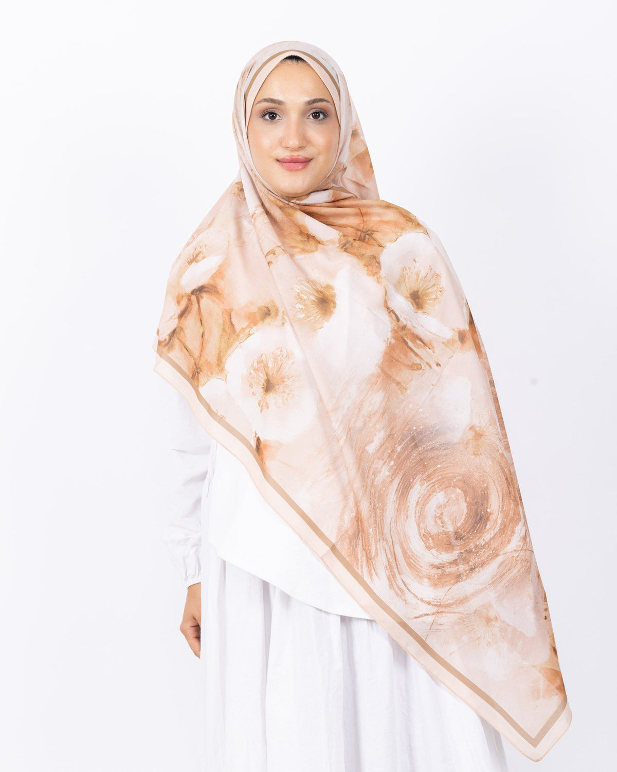 Fransız İpeği D018 Somon, çiçekli desenli, 75 × 185 cm şal – görsel 2