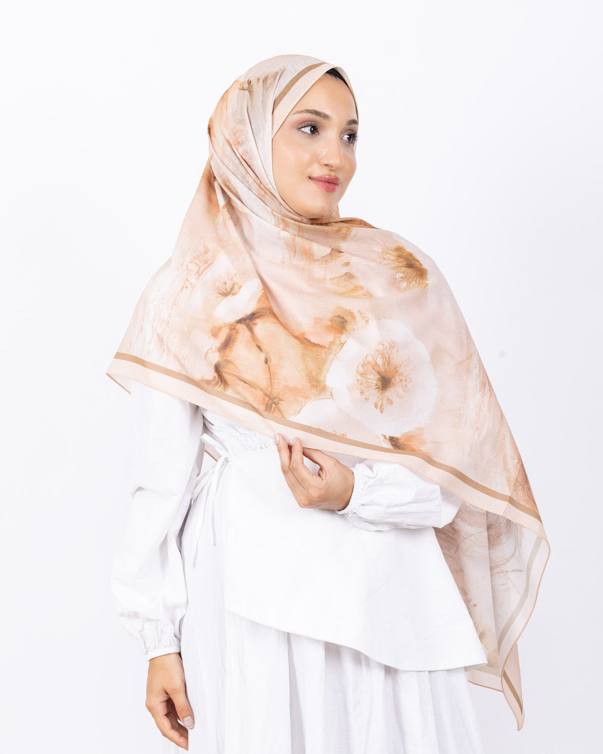 Fransız İpeği D018 Somon, çiçekli desenli, 75 × 185 cm şal – görsel 1