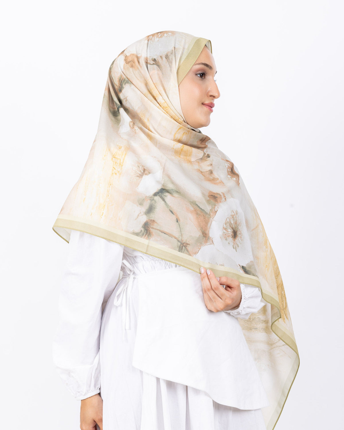 Fransız İpeği D018 Yeşil, çiçekli desenli, 75 × 185 cm şal – görsel 4