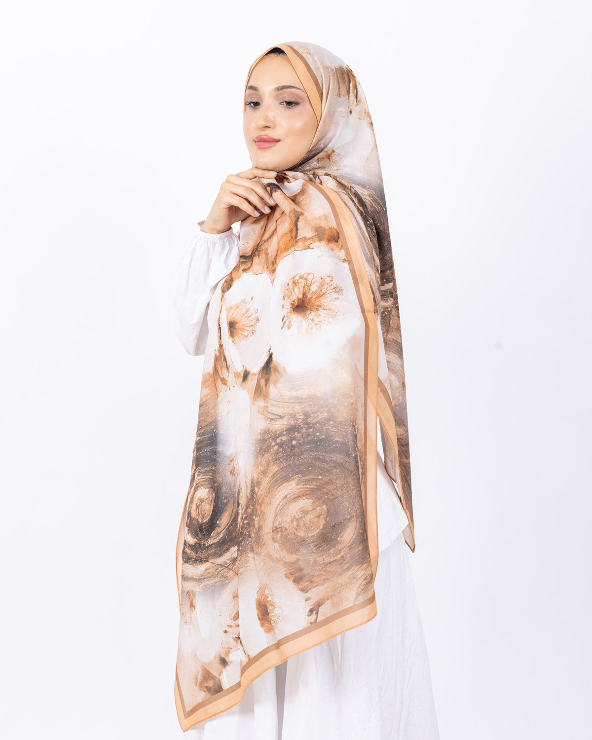 Fransız İpeği D018 Hardal Sarısı, çiçekli desenli, 75 × 185 cm şal – görsel 3