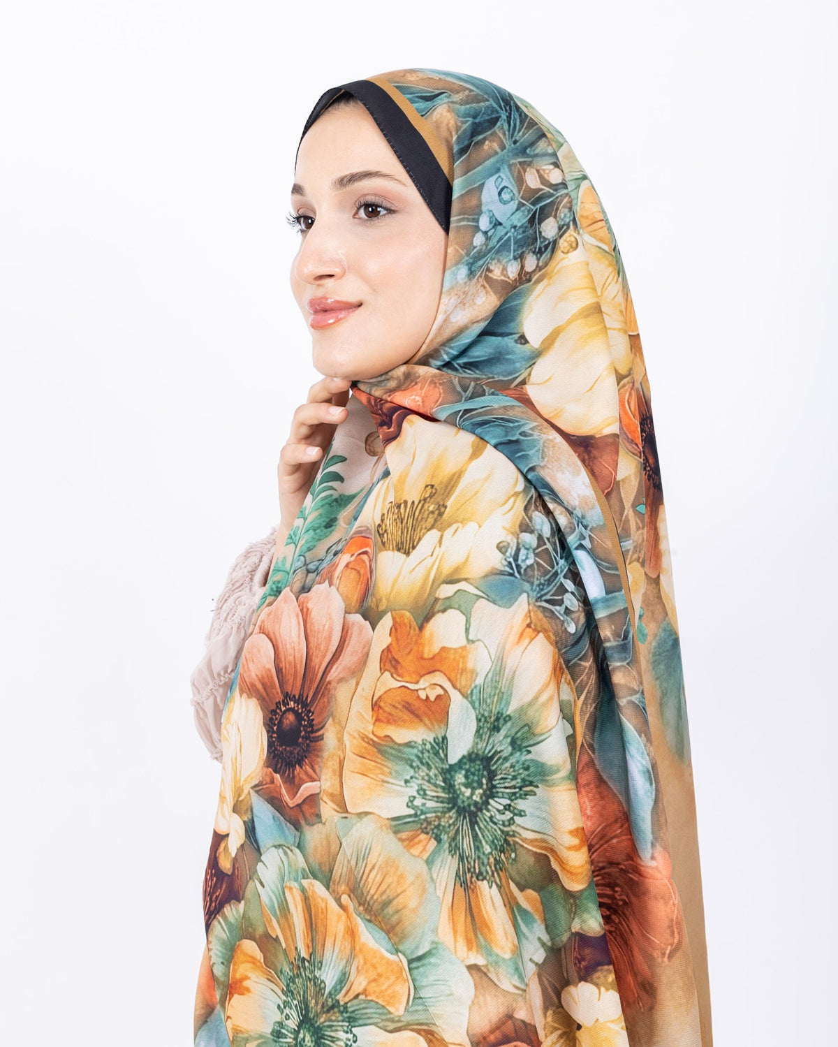 Mikro Soft Şal D006 Siyah-Kahve, çiçekli desenli, 75 × 185 cm şal – görsel 3