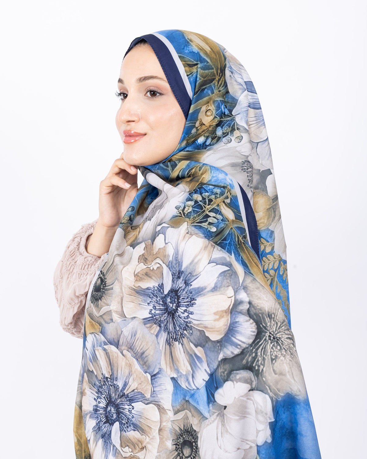 Mikro Soft Şal D006 Lacivert, çiçekli desenli, 75 × 185 cm şal – görsel 1
