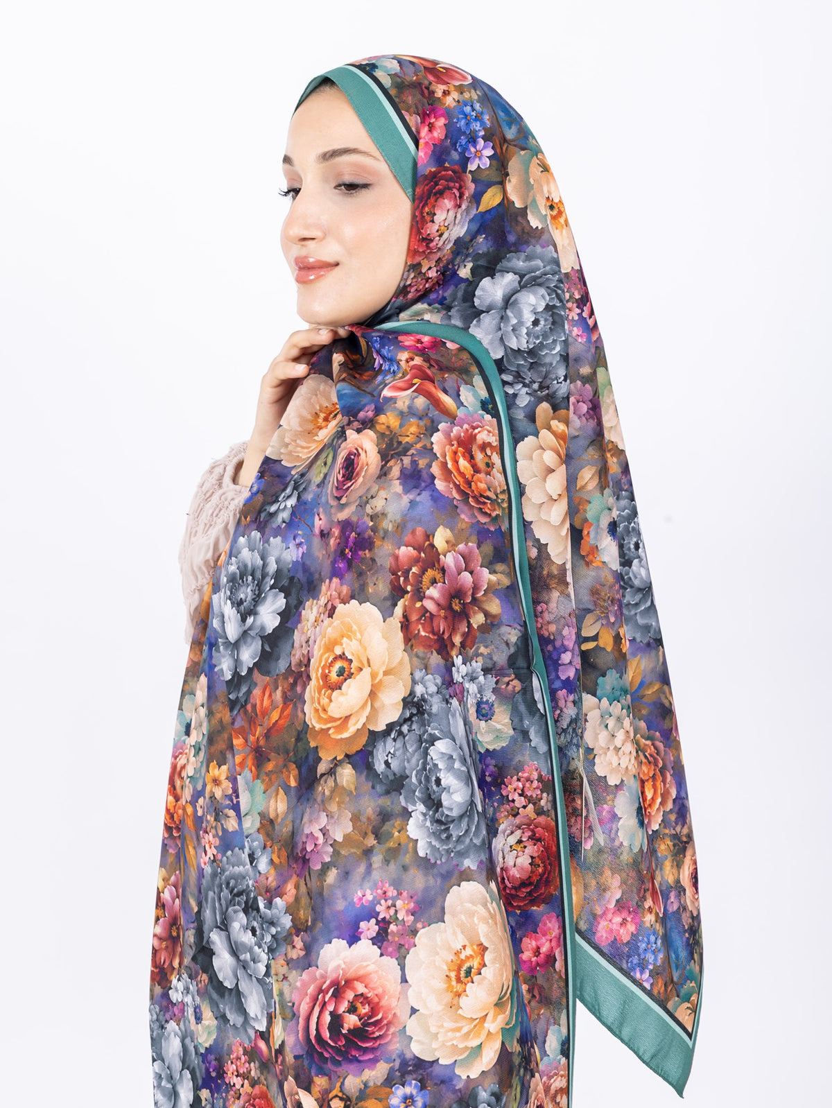 Mikro Soft Şal D001 Mint Yeşili, çiçekli desenli, 75 × 185 cm şal – görsel 2