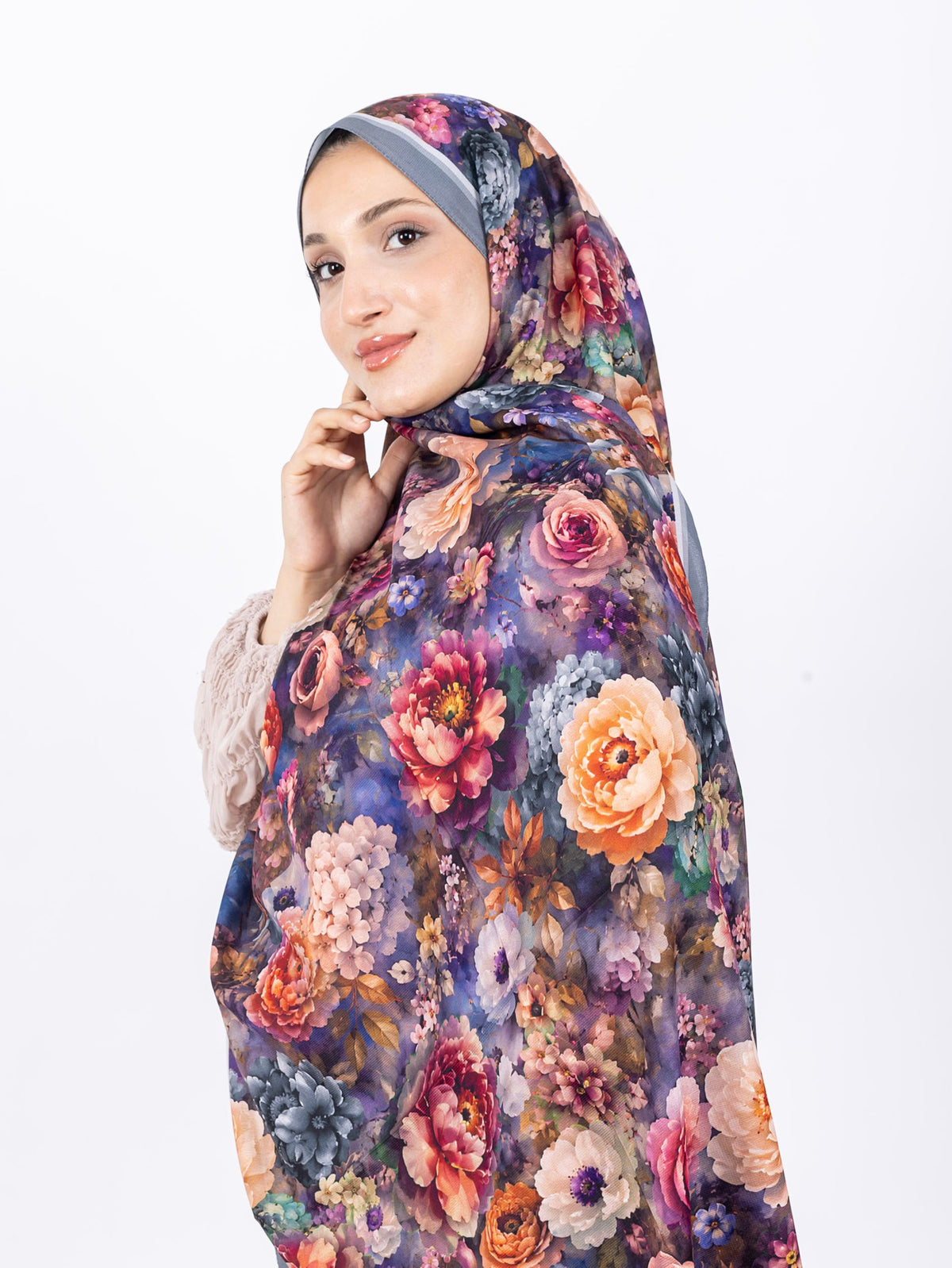 Mikro Soft Şal D001 Gri, çiçekli desenli, 75 × 185 cm şal – görsel 3