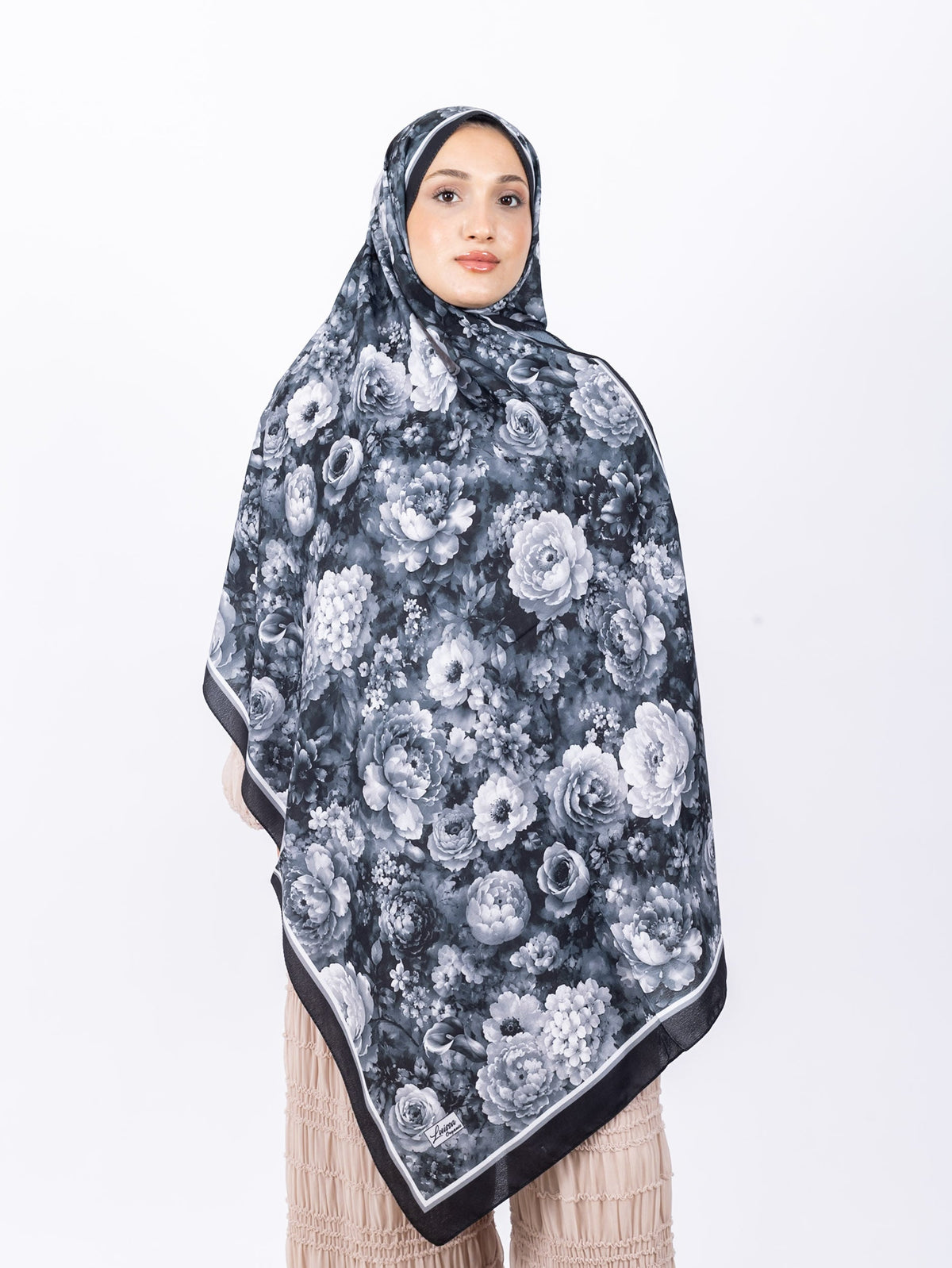 Mikro Soft Şal D001 Siyah-Gri, çiçekli desenli, 75 × 185 cm şal – görsel 2