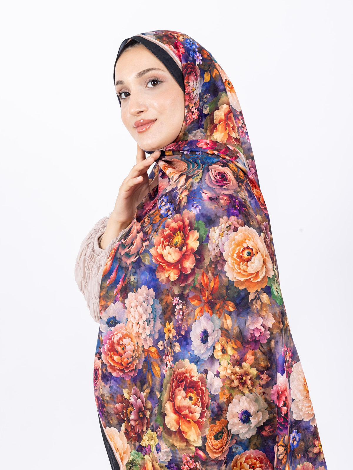 Mikro Soft Şal D001 Siyah-Yeşil, çiçekli desenli, 75 × 185 cm şal – görsel 1