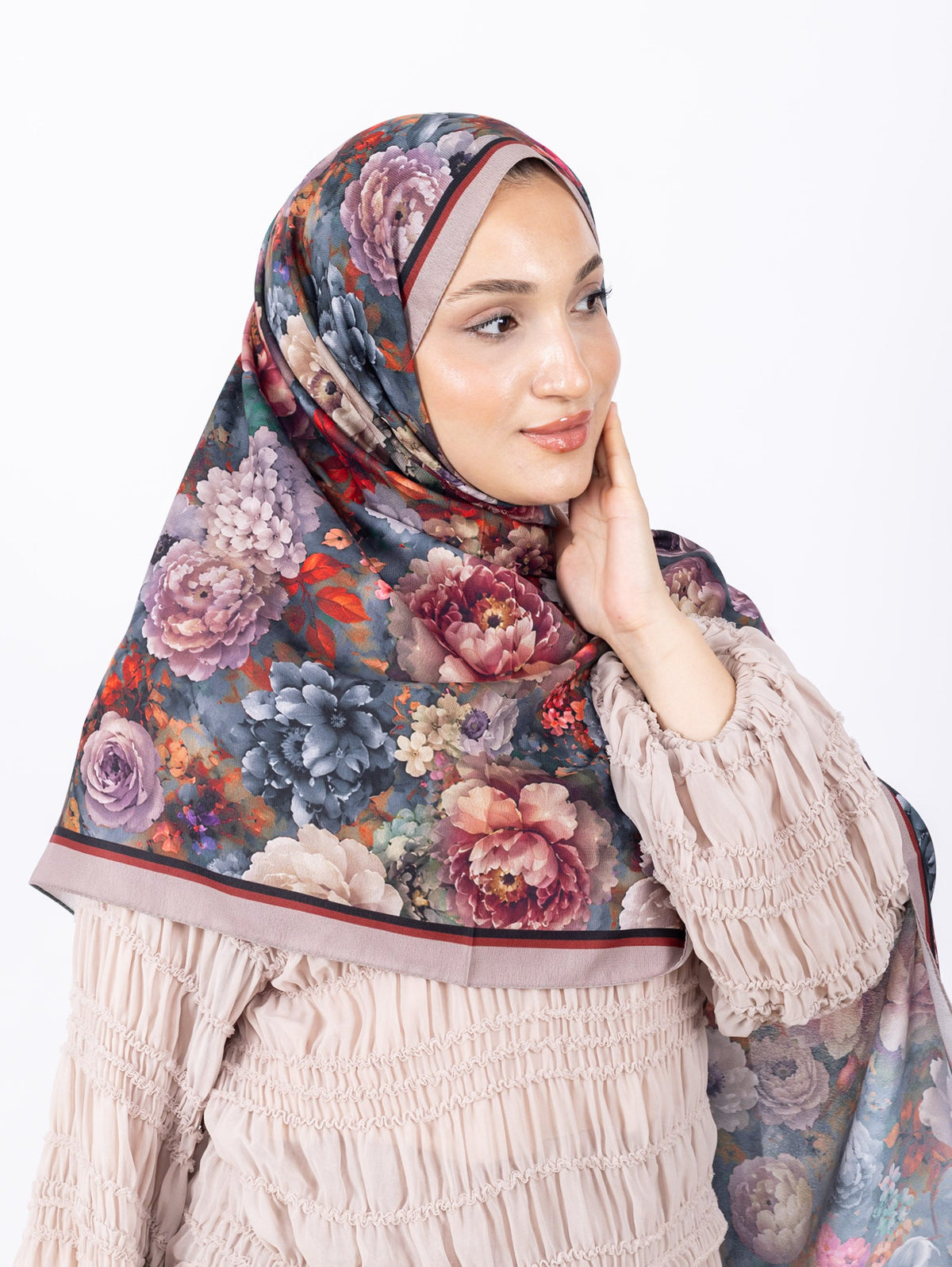 Mikro Soft Şal D001 Vizon, çiçekli desenli, 75 × 185 cm şal – görsel 1