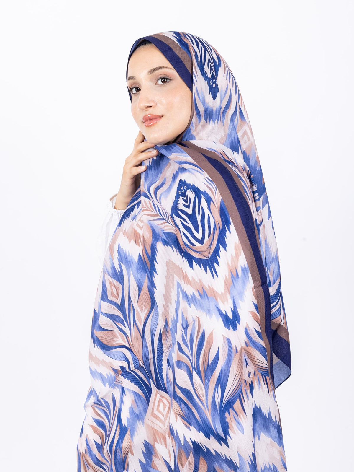 Mikro Soft Şal D008 Lacivert, çiçekli desenli, 75 × 185 cm şal – görsel 2