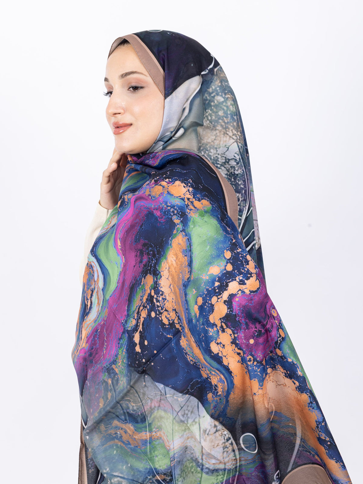 Mikro Soft Şal D010 Vizon, çiçekli desenli, 75 × 185 cm şal – görsel 3
