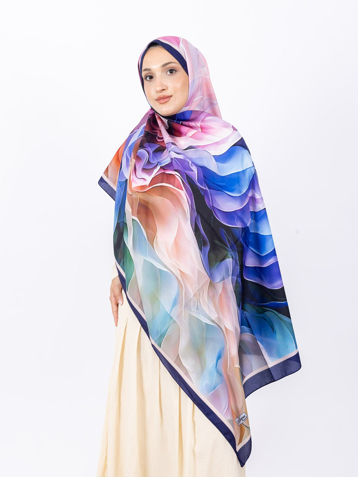 Mikro Soft Şal D007 Lacivert, çiçekli desenli, 75 × 185 cm şal – görsel 1