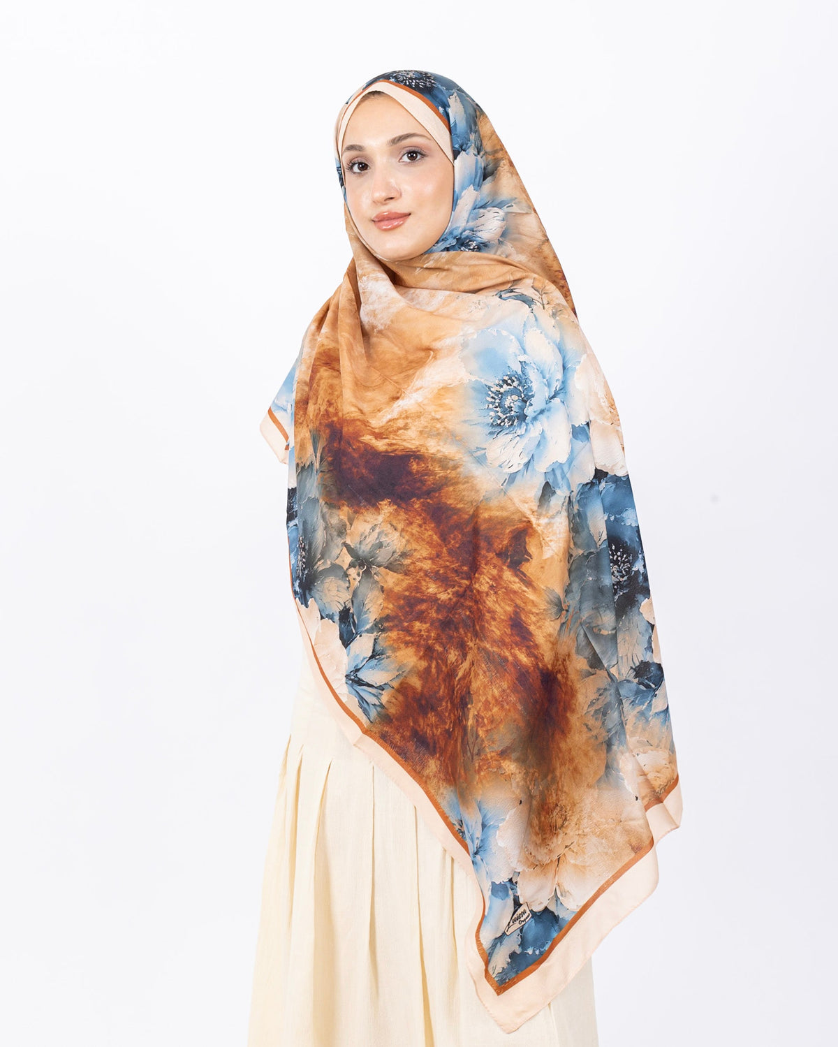 Mikro Soft Şal D005 Taş Rengi, çiçekli desenli, 75 × 185 cm şal – görsel 2