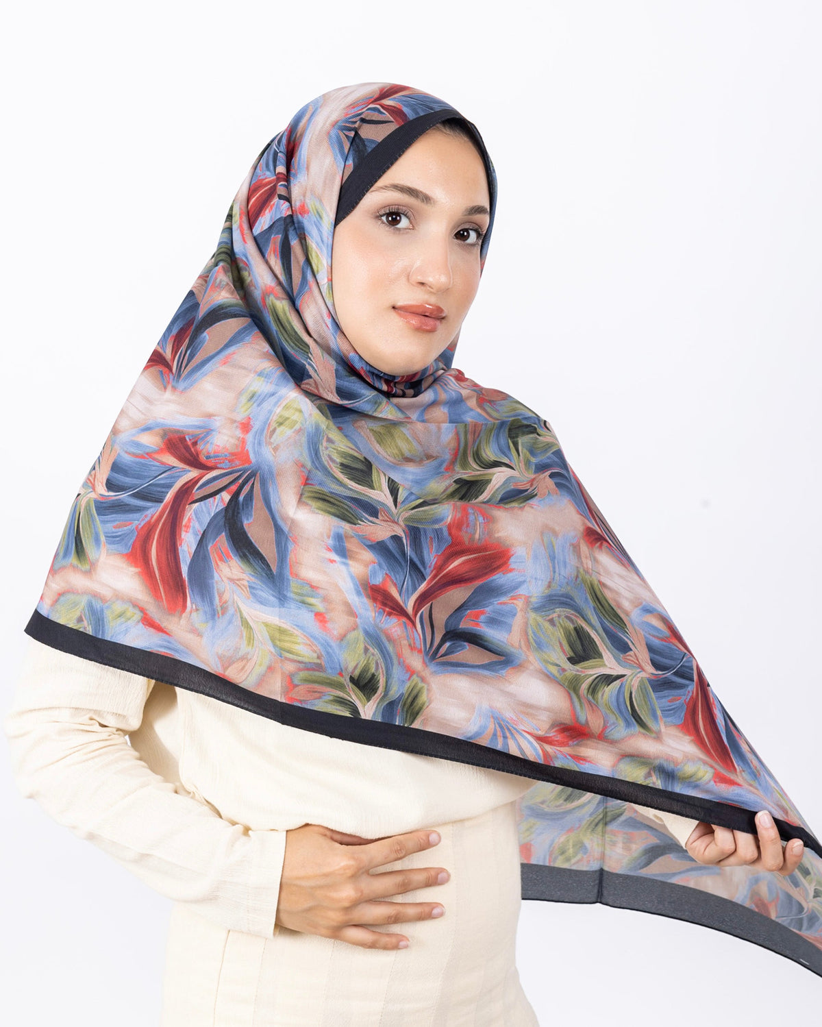 Mikro Soft Şal D011 Siyah, çiçekli desenli, 75 × 185 cm şal – görsel 3