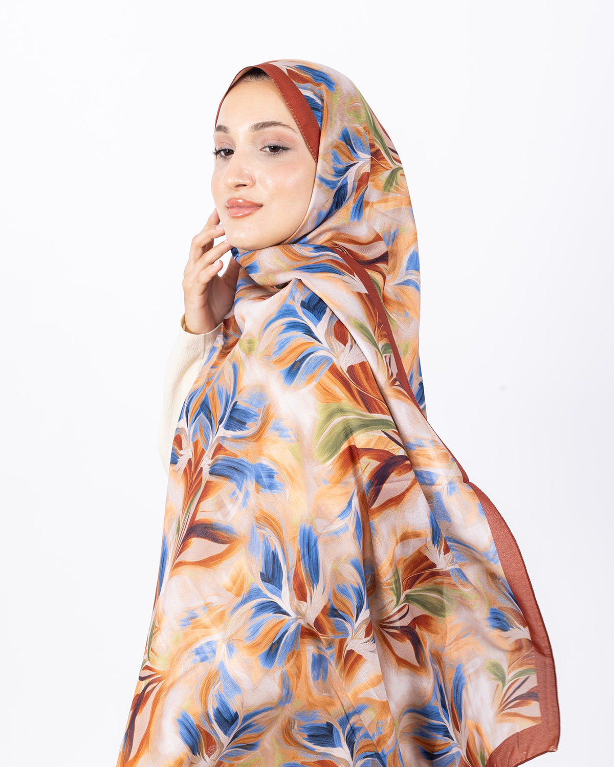 Mikro Soft Şal D011 Kiremit, çiçekli desenli, 75 × 185 cm şal – görsel 3