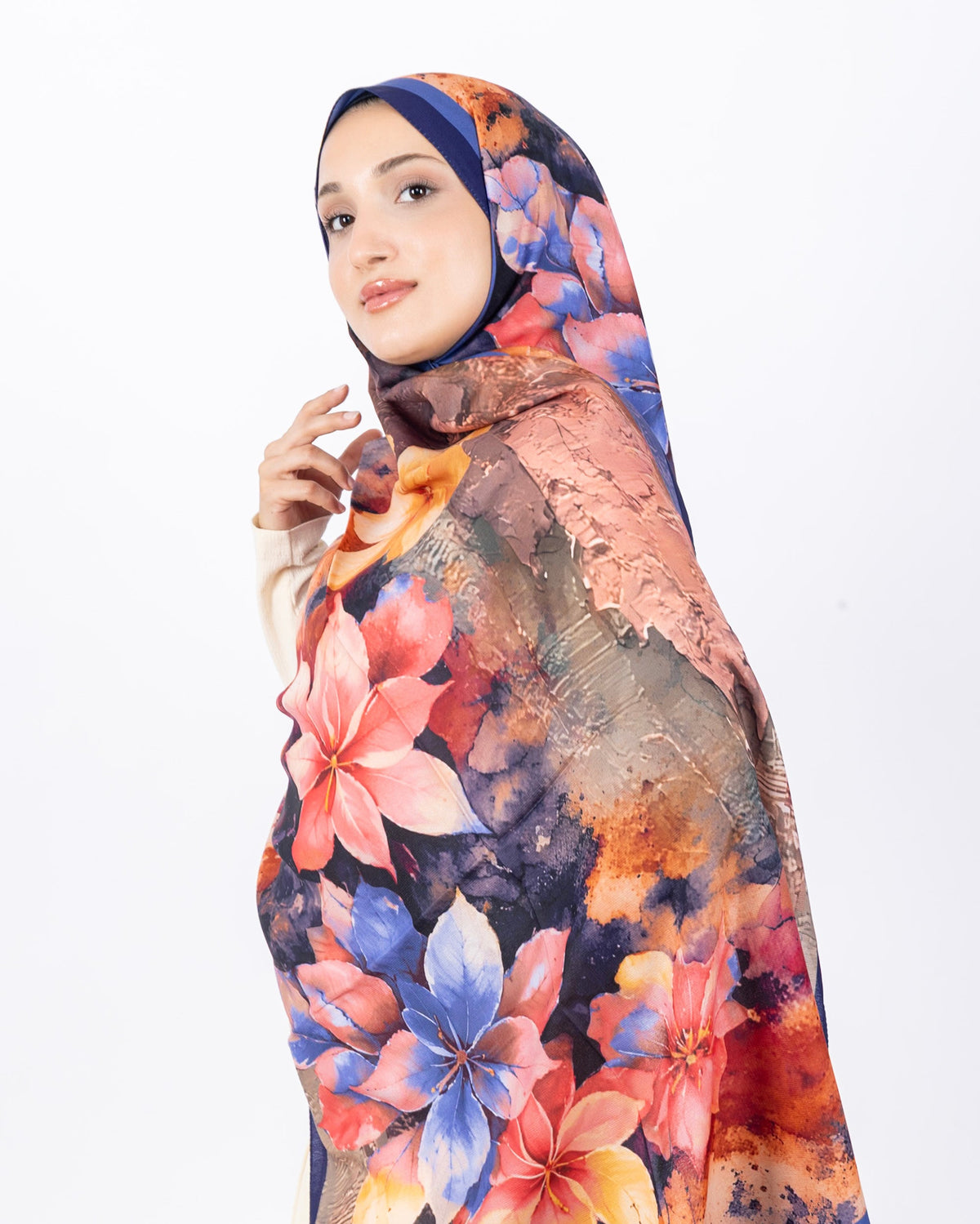 Mikro Soft Şal D013 Lacivert, çiçekli desenli, 75 × 185 cm şal – görsel 3