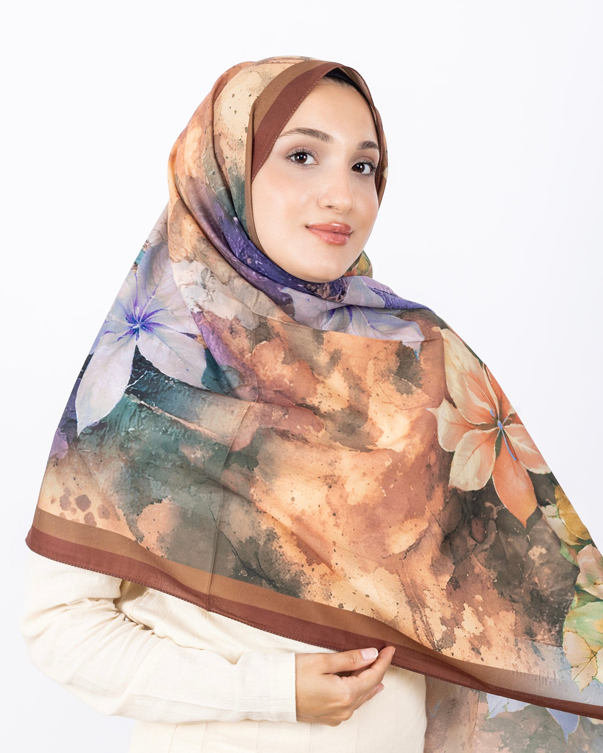 Mikro Soft Şal D013 Kahverengi, çiçekli desenli, 75 × 185 cm şal – görsel 3