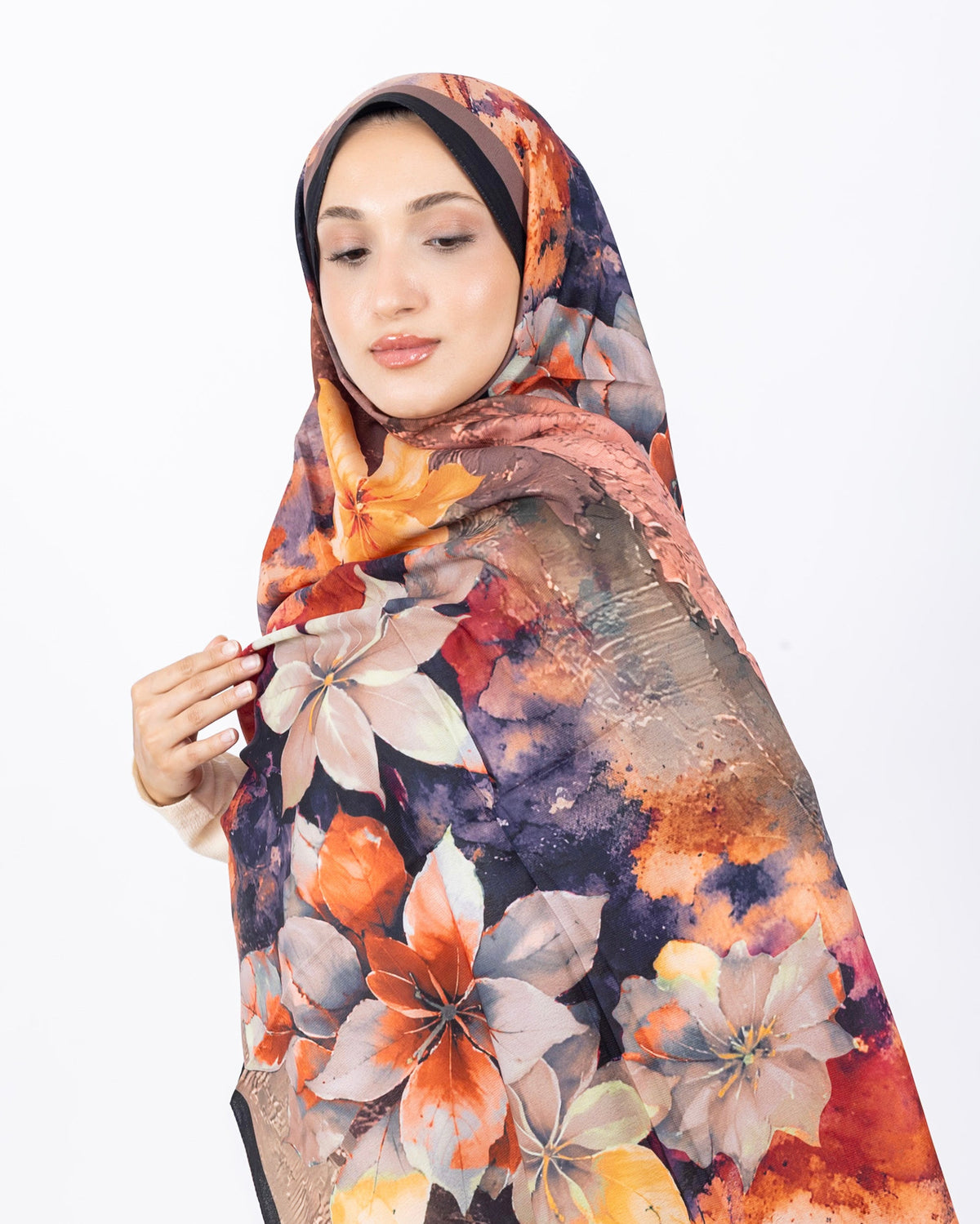 Mikro Soft Şal D013 Siyah-Kahve, çiçekli desenli, 75 × 185 cm şal – görsel 1