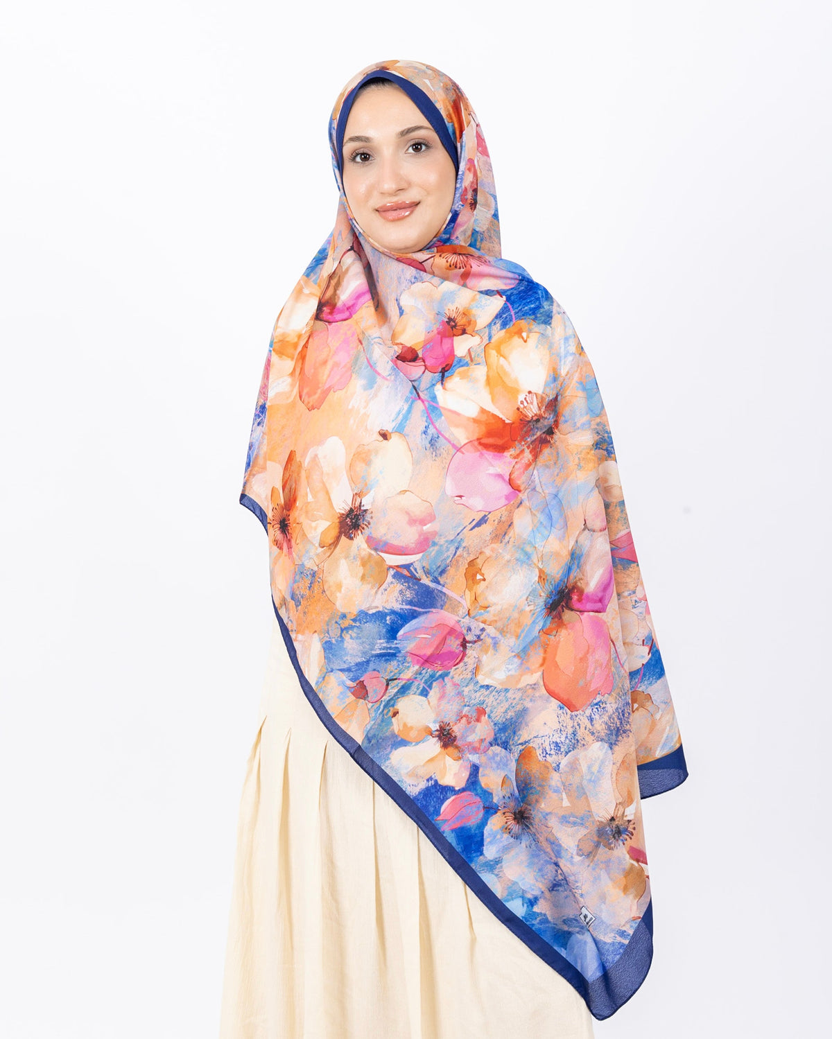 Mikro Soft Şal D015 Lacivert, çiçekli desenli, 75 × 185 cm şal – görsel 3