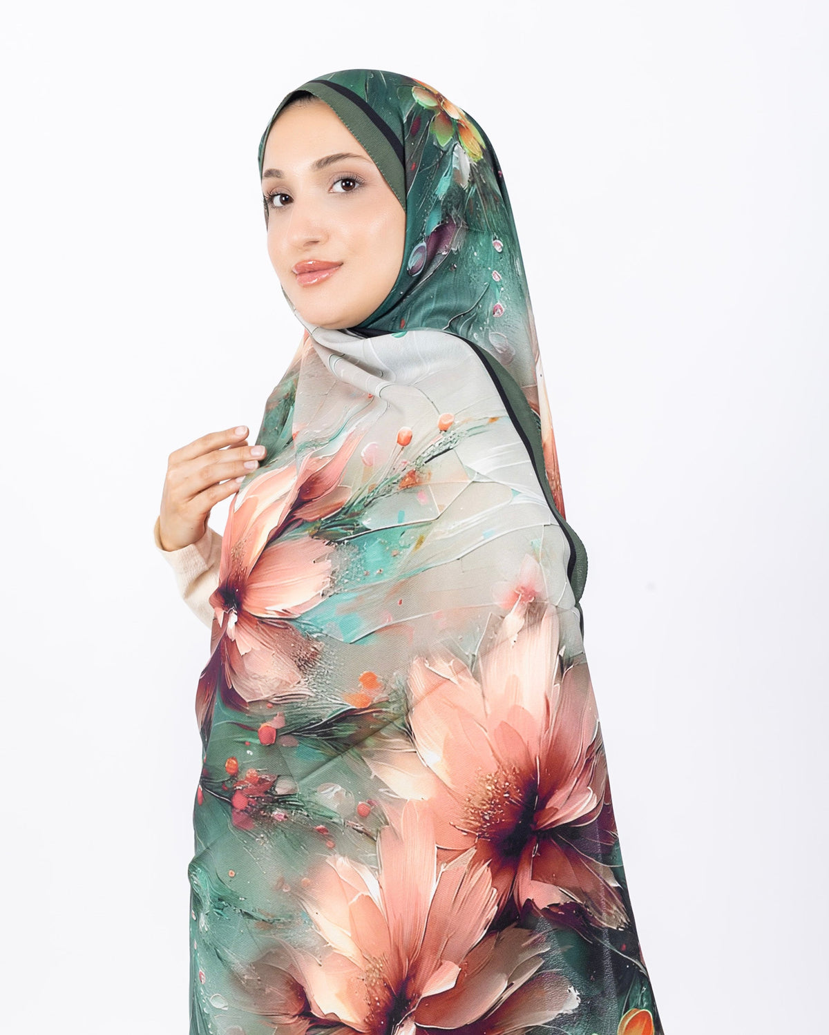 Mikro Soft Şal D004 Haki Yeşili, çiçekli desenli, 75 × 185 cm şal – görsel 3