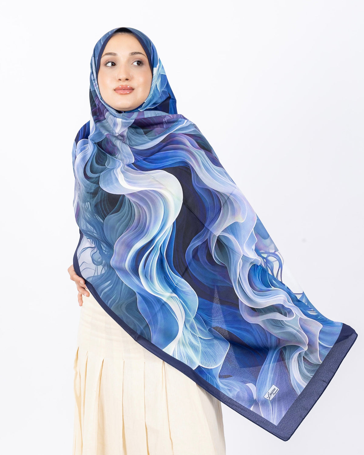 Mikro Soft Şal D012 Lacivert, çiçekli desenli, 75 × 185 cm şal – görsel 2