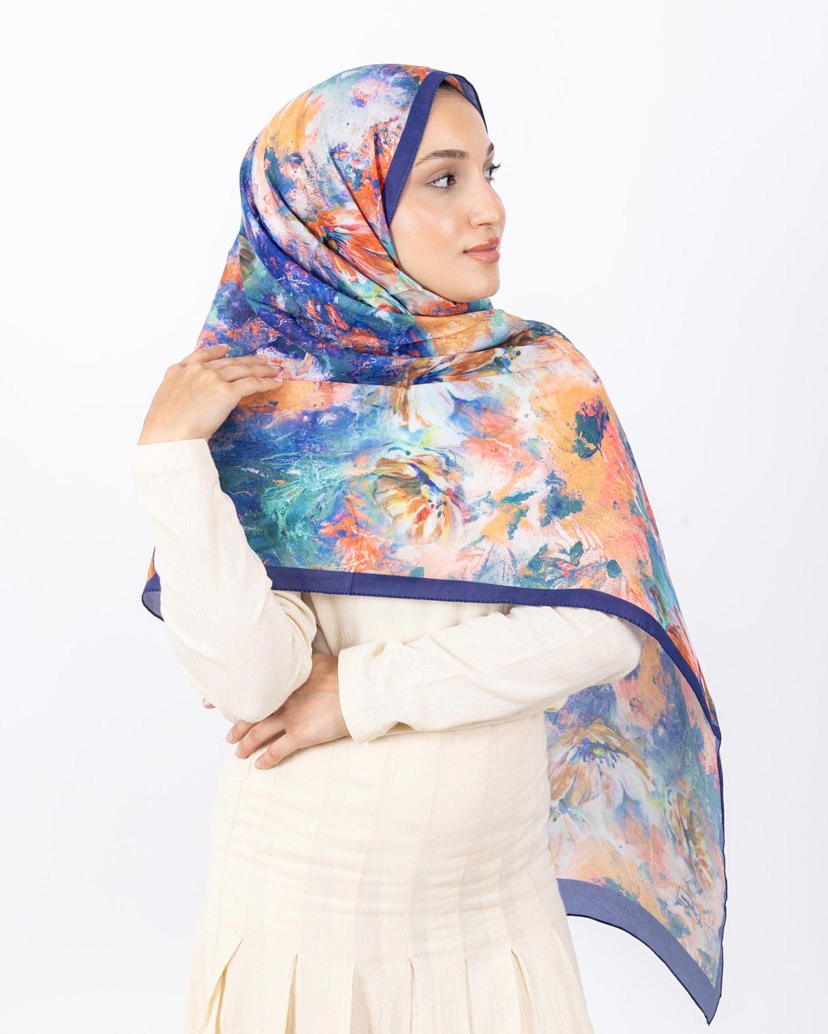 Mikro Soft Şal D014 Lacivert, çiçekli desenli, 75 × 185 cm şal – görsel 4