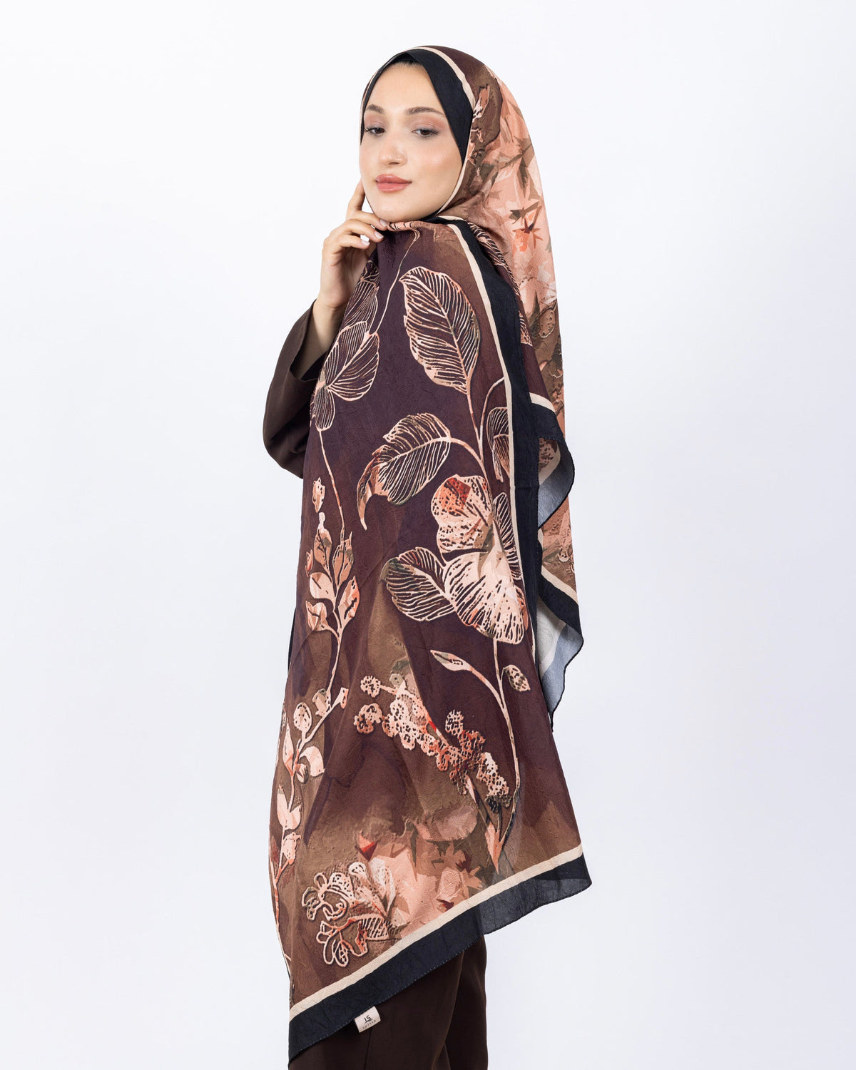 Mikro Bambu Kraş Şal D025 Siyah-Kahve, çiçekli desenli, 75 × 185 cm şal – görsel 3