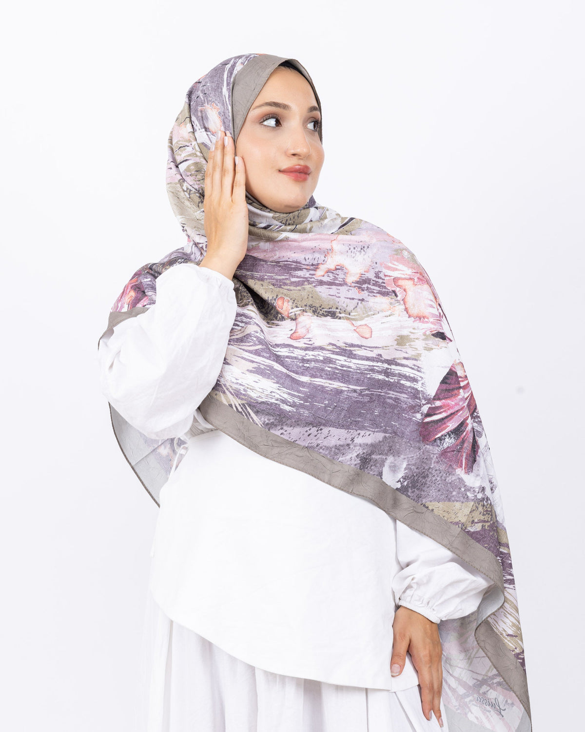 Mikro Bambu Kraş Şal D020 Yeşil, çiçekli desenli, 75 × 185 cm şal – görsel 4