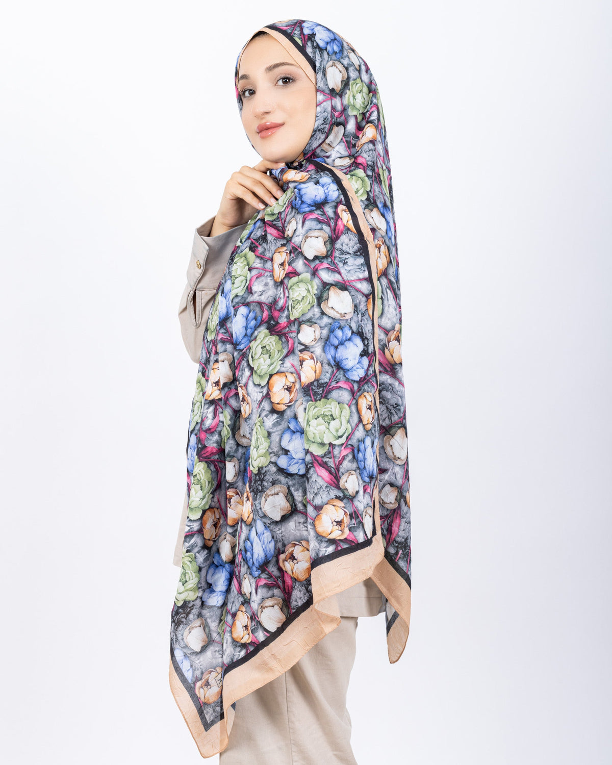 Soft Bambu Kraş Şal D036 Somon, rose desenli, 75 × 185 cm şal – görsel 1