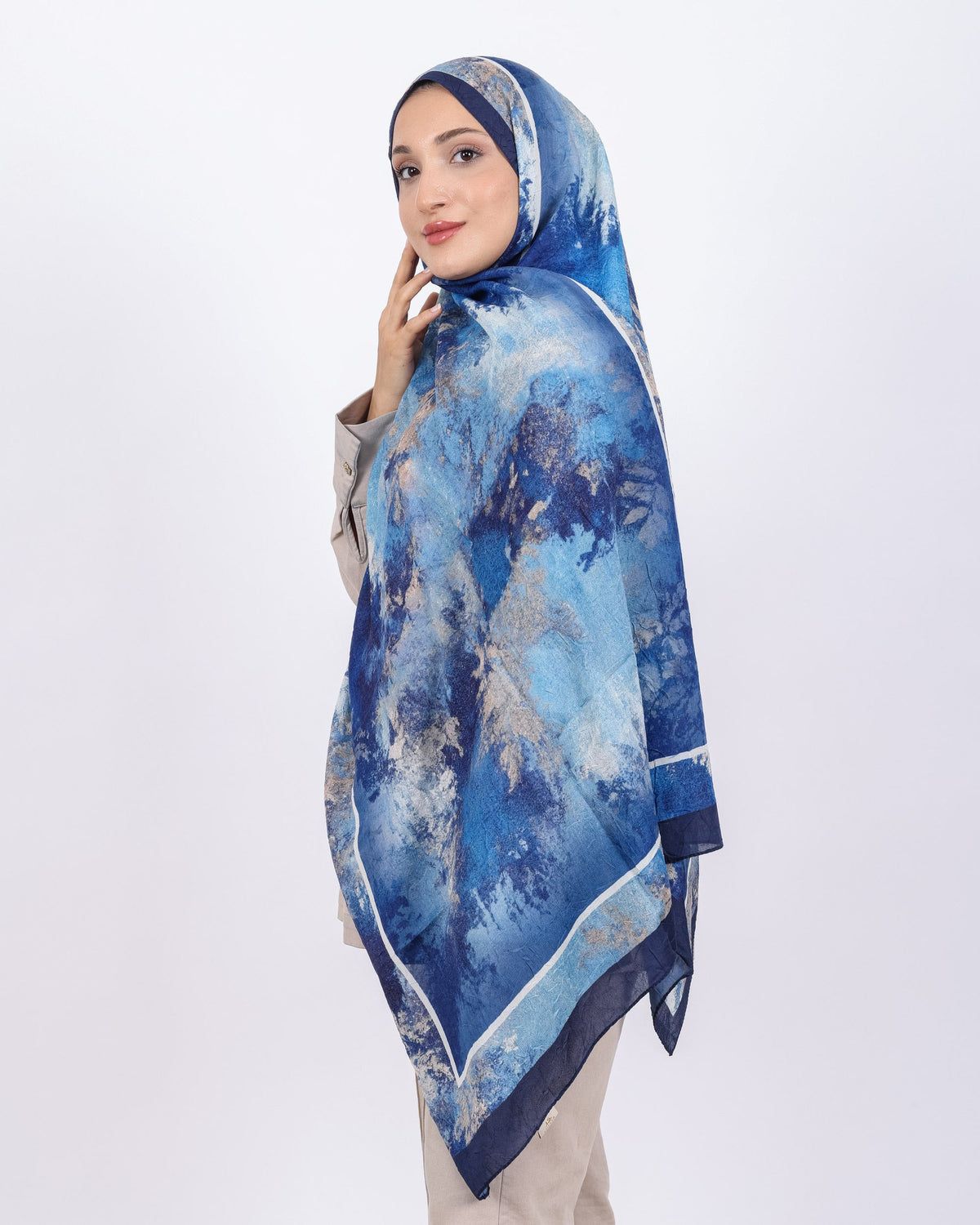 Soft Bambu Kraş Şal D038 Lacivert, 75 × 185 cm şal – görsel 4