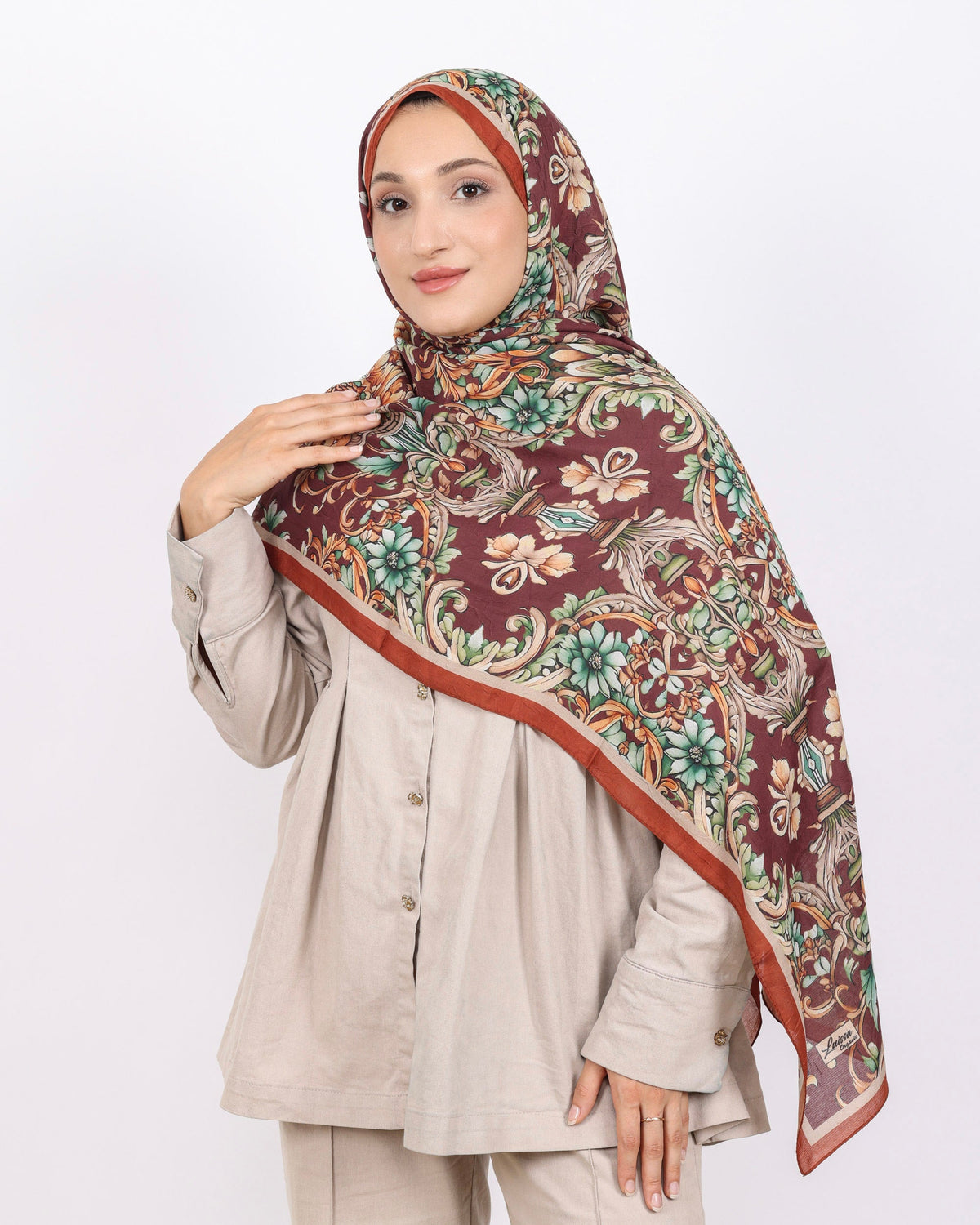 Soft Bambu Kraş Şal D040 Kiremit, çiçekli desenli, 75 × 185 cm şal – görsel 3