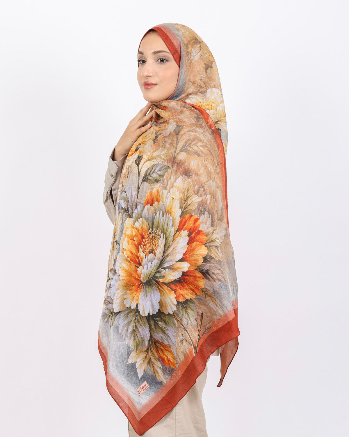 Soft Bambu Kraş Şal D041 Kiremit, çiçekli desenli, 75 × 185 cm şal – görsel 3