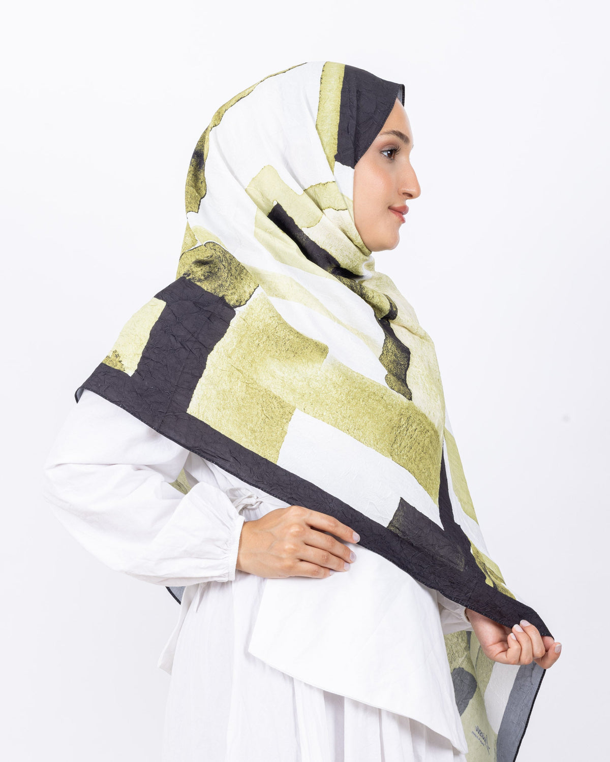 Mikro Bambu Kraş Şal D026 Siyah-Yeşil, 75 × 185 cm şal – görsel 3