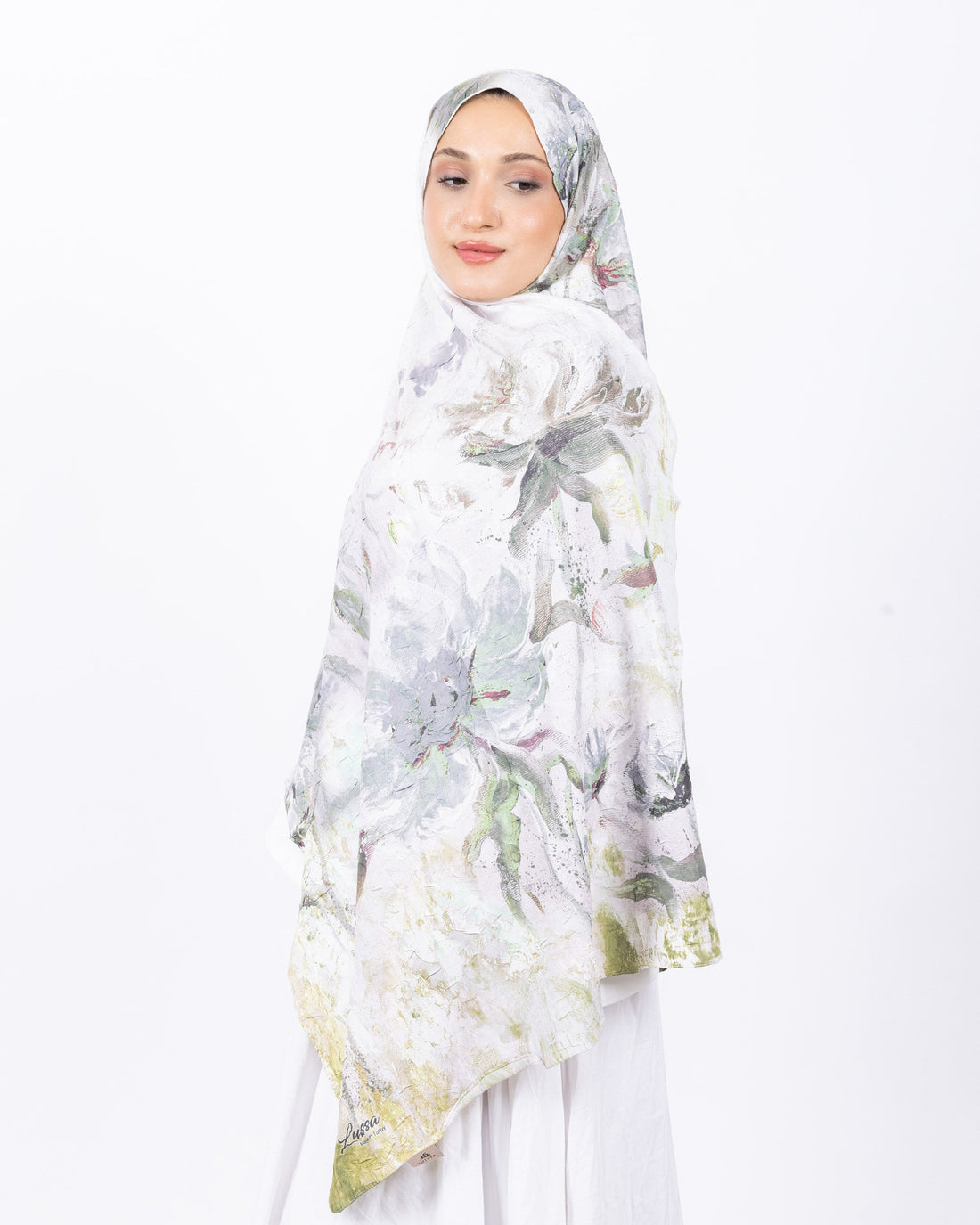 Mikro Bambu Kraş Şal D032 Yeşil-Gri, çiçekli desenli, 75 × 185 cm şal – görsel 2