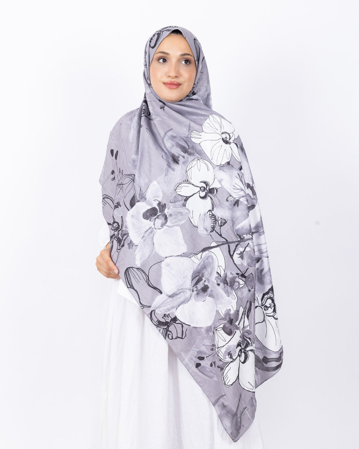 Mikro Bambu Kraş Şal D031 Vizon Beyaz, çiçekli desenli, 75 × 185 cm şal – görsel 2