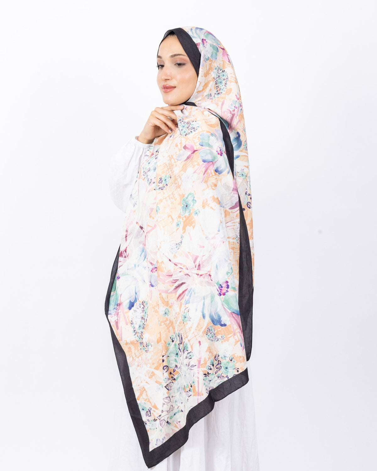 Mikro Bambu Kraş Şal D029 Siyah Mint Yeşili, çiçekli desenli, 75 × 185 cm şal – görsel 1
