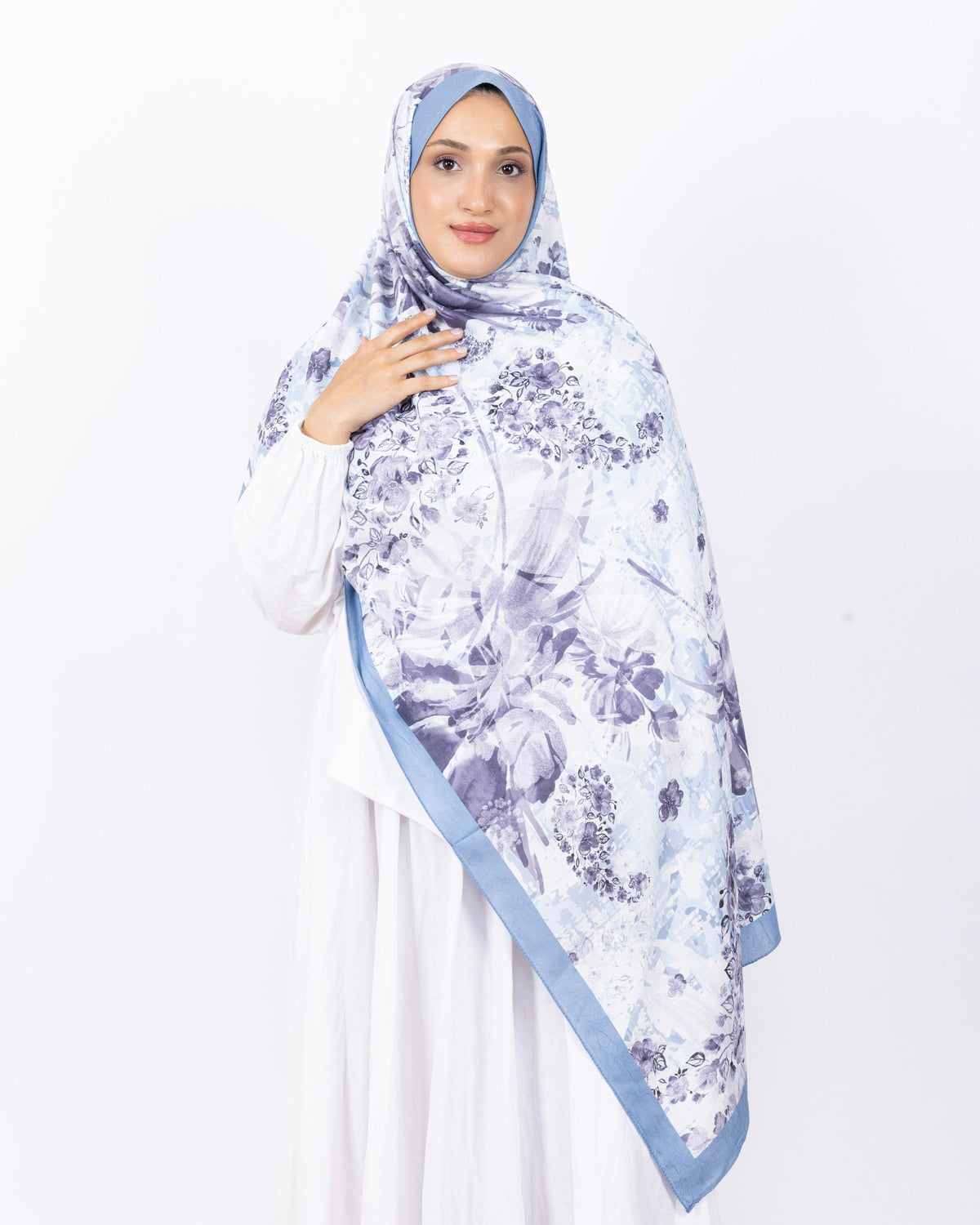 Mikro Bambu Kraş Şal D029 Mavi, çiçekli desenli, 75 × 185 cm şal – görsel 2