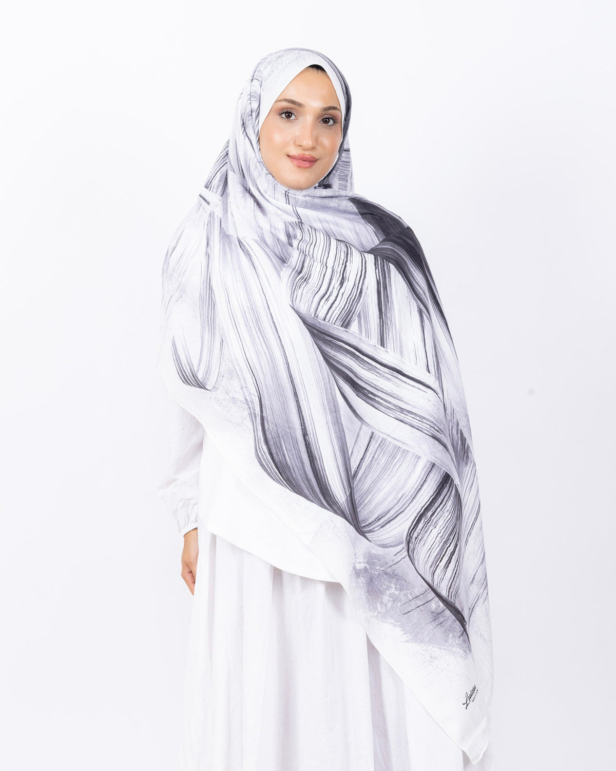 Mikro Bambu Kraş Şal D035 Siyah, 75 × 185 cm şal – görsel 2