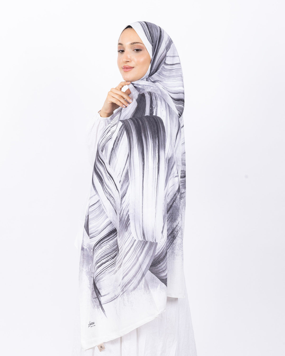 Mikro Bambu Kraş Şal D035 Siyah, 75 × 185 cm şal – görsel 3