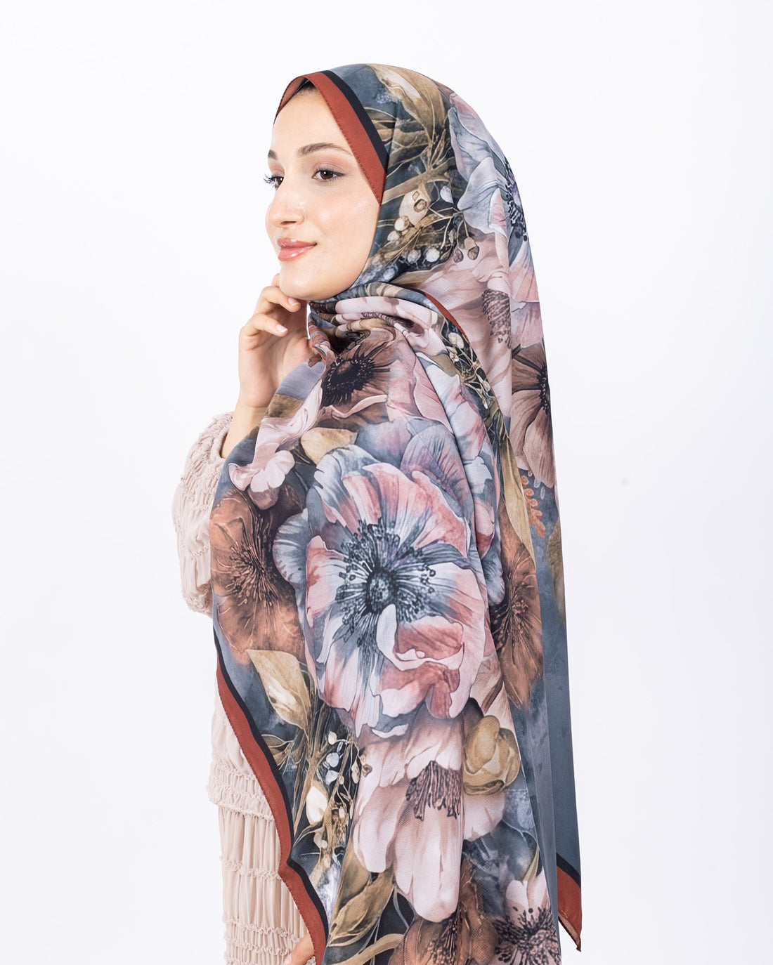 Mikro Soft Şal D006 Kiremit, çiçekli desenli, 75 × 185 cm şal – görsel 2