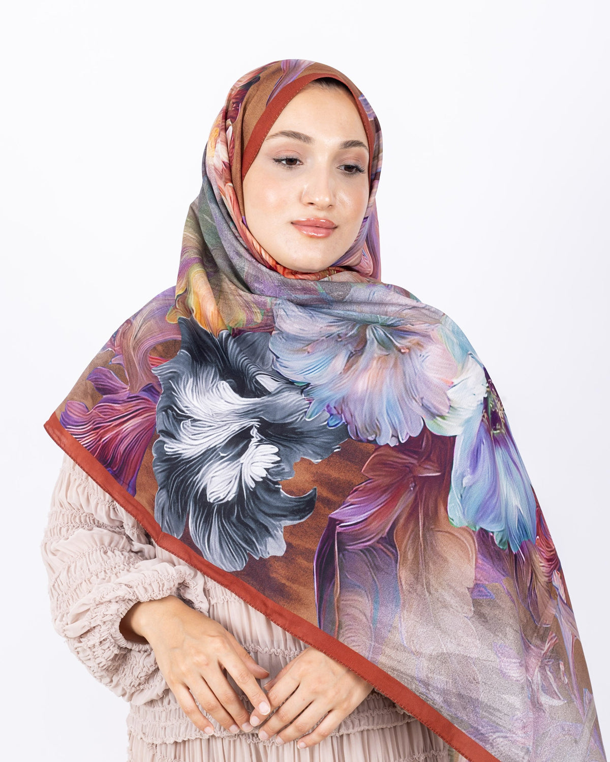 Mikro Soft Şal D003 Kiremit, çiçekli desenli, 75 × 185 cm şal – görsel 4