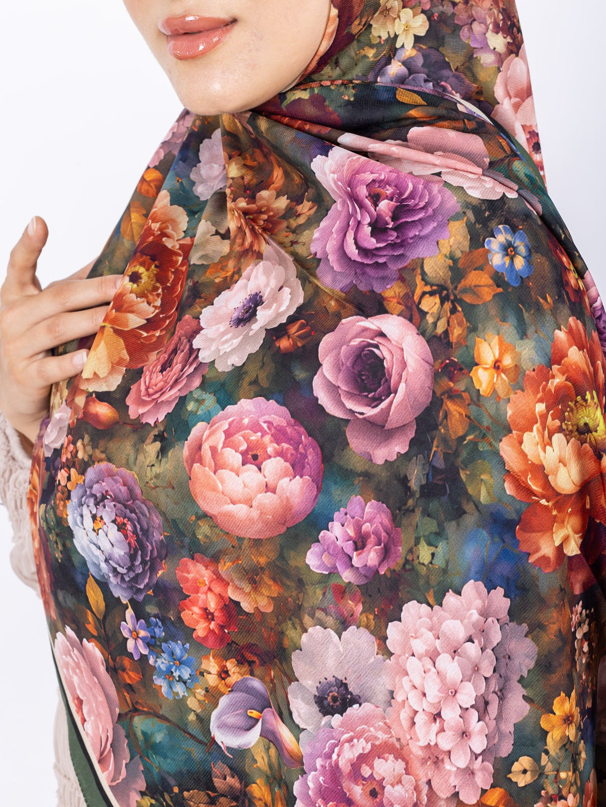 Mikro Soft Şal D001 Zümrüt Yeşili, çiçekli desenli, 75 × 185 cm şal – görsel 4