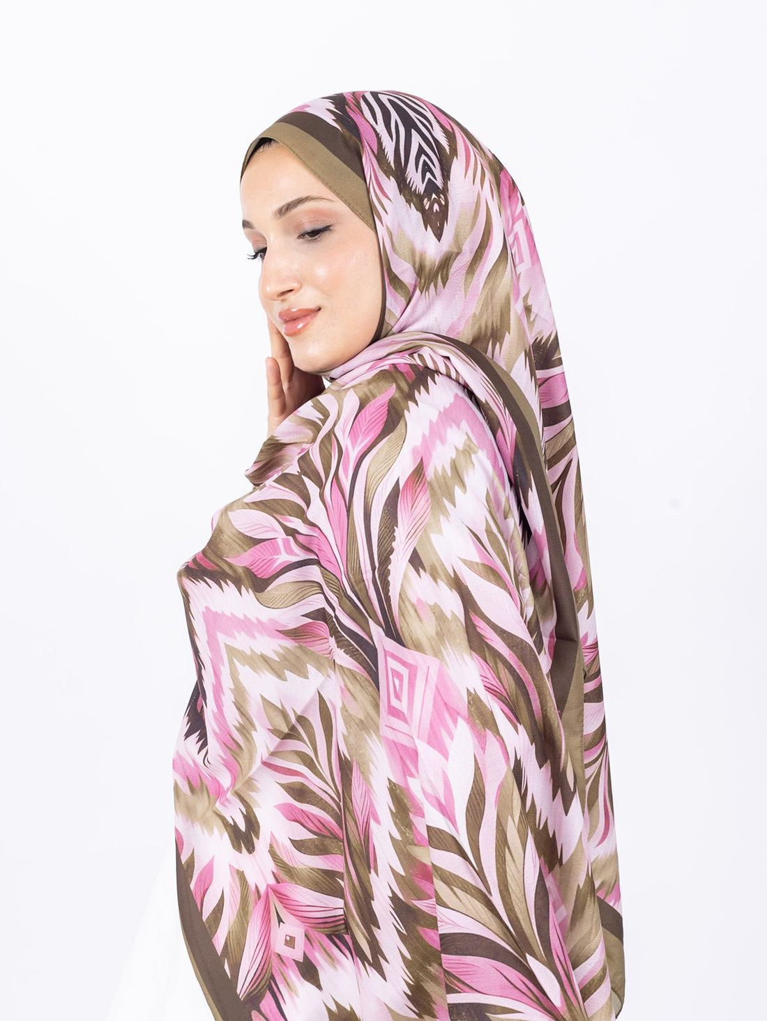 Mikro Soft Şal D008 Haki Yeşil, çiçekli desenli, 75 × 185 cm şal – görsel 1