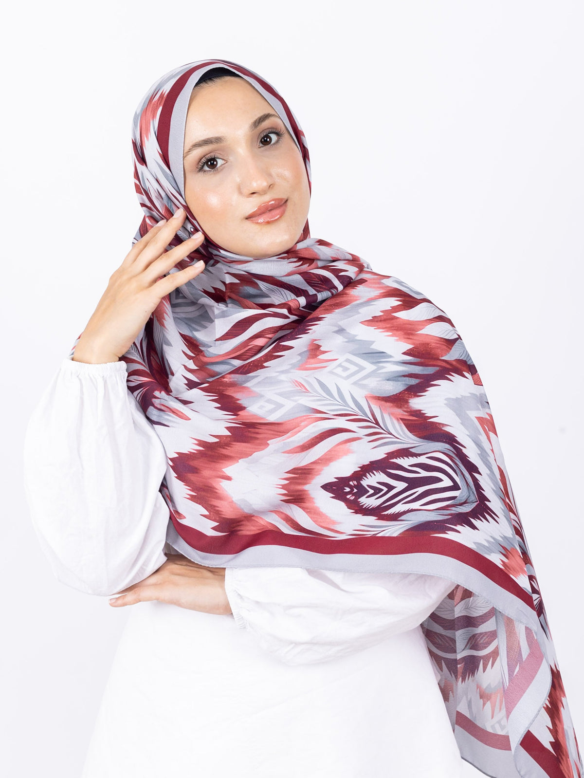 Mikro Soft Şal D008 Gri, çiçekli desenli, 75 × 185 cm şal – görsel 1