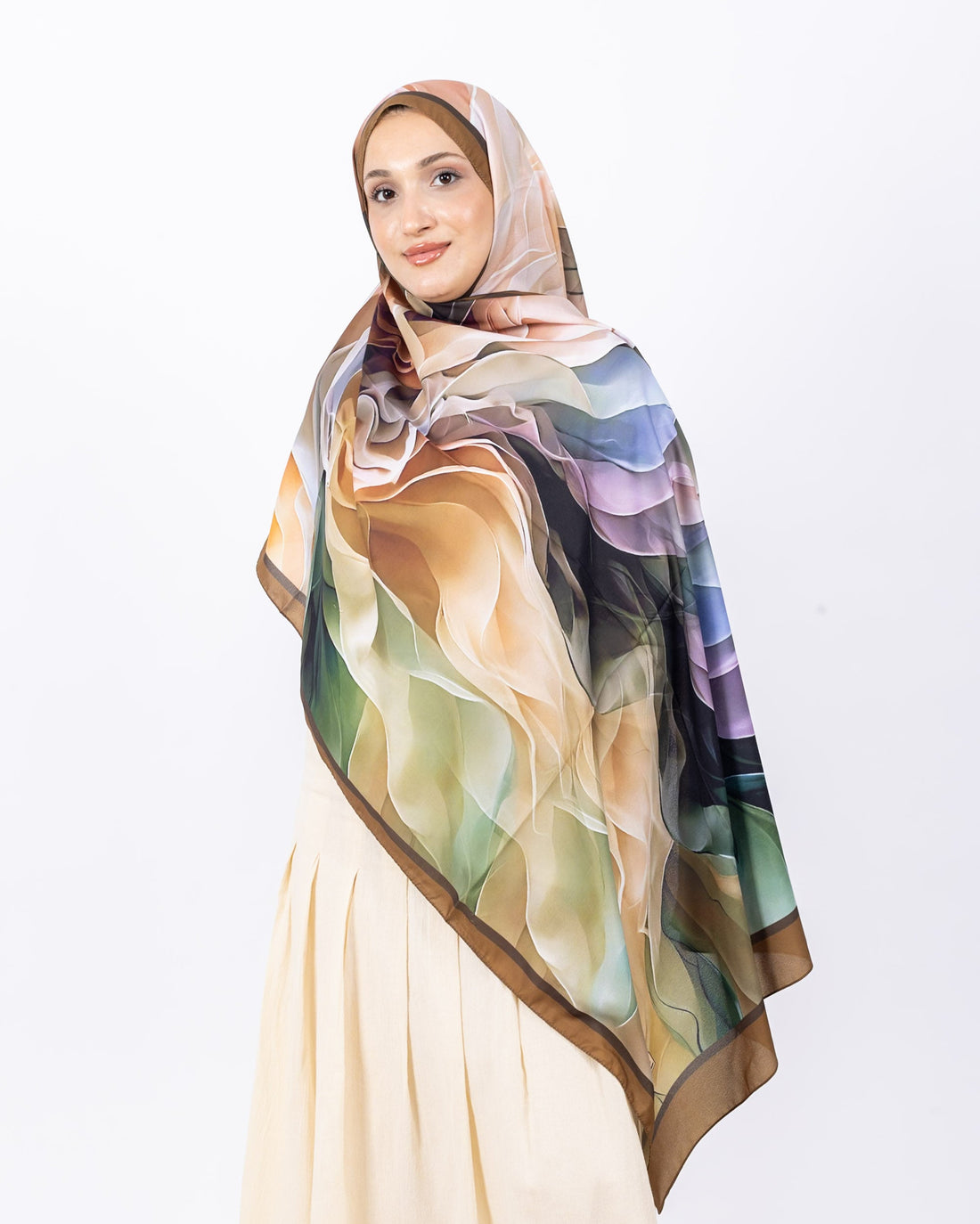 Mikro Soft Şal D007 Sütlü Kahve, çiçekli desenli, 75 × 185 cm şal – görsel 1