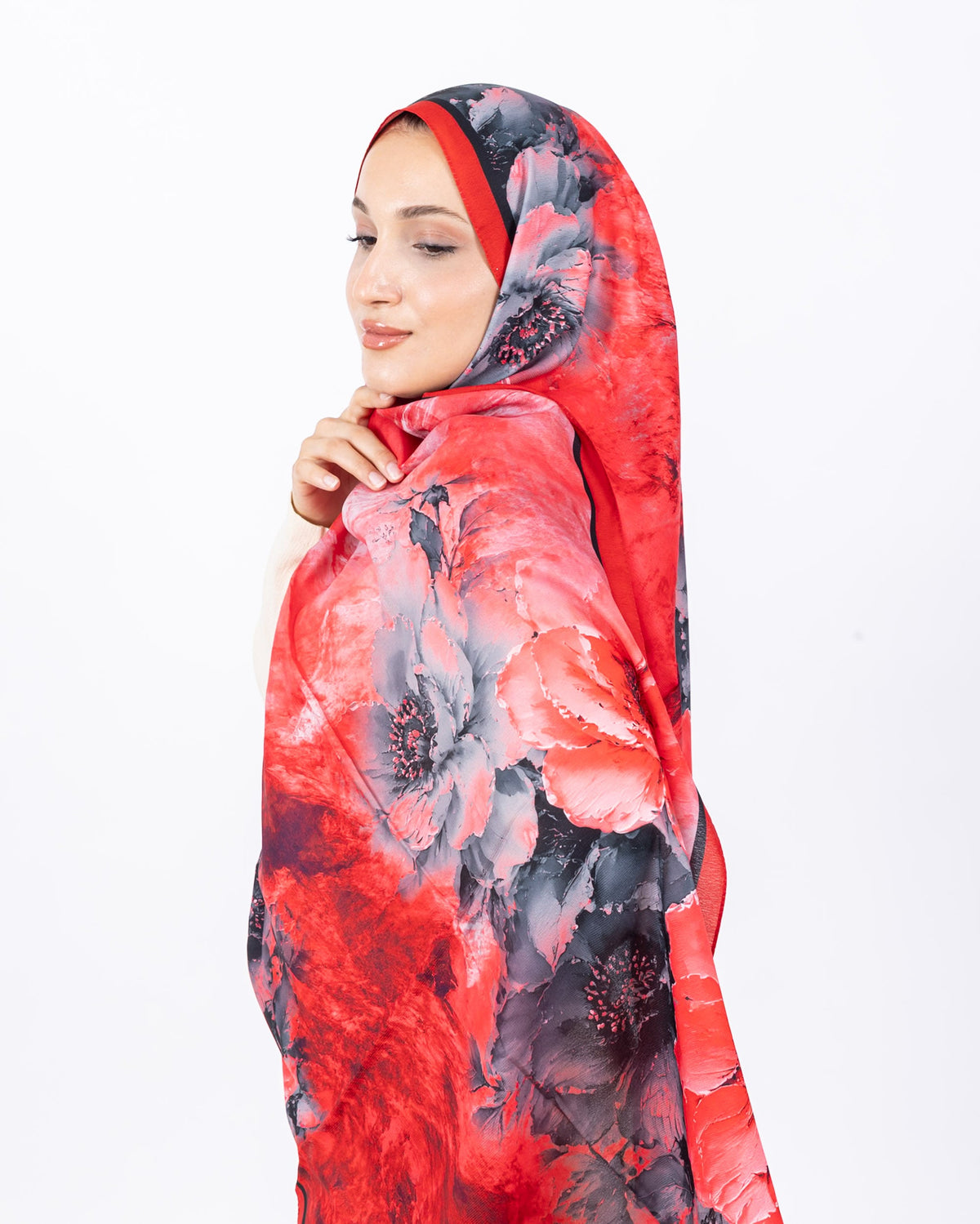 Mikro Soft Şal D005 Kırmızı, çiçekli desenli, 75 × 185 cm şal – görsel 3