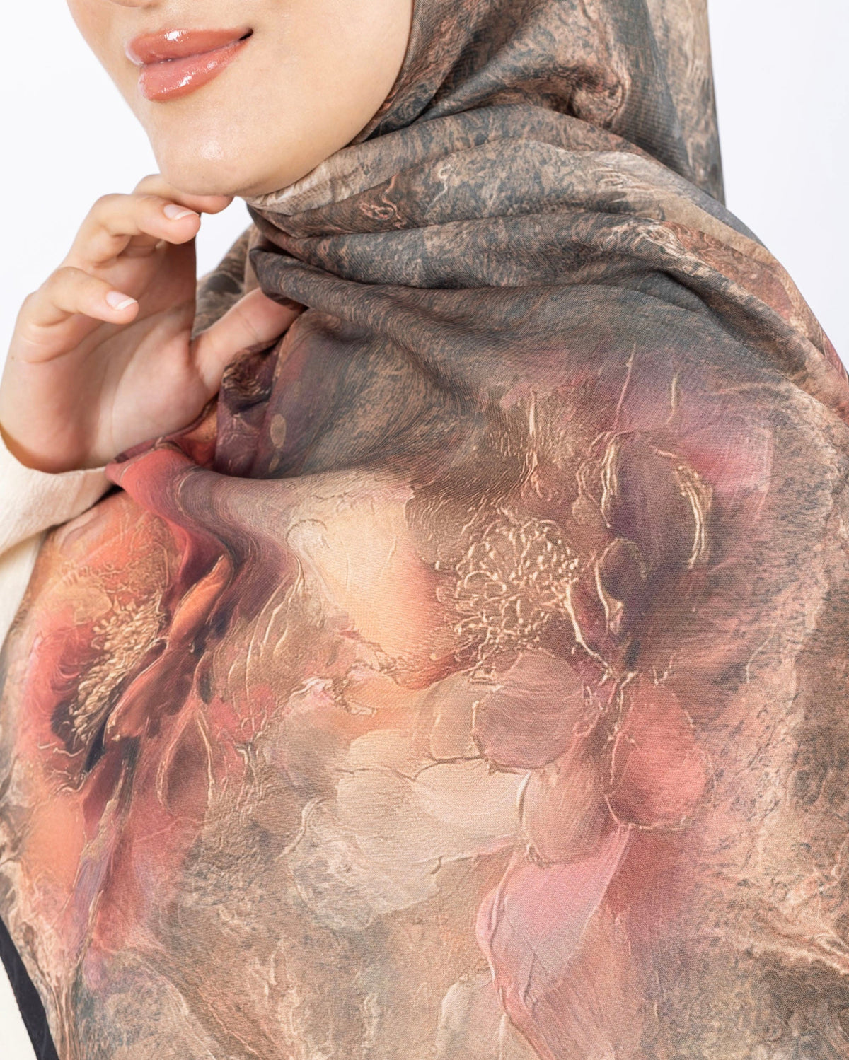 Mikro Soft Şal D009 Siyah, çiçekli desenli, 75 × 185 cm şal – görsel 4