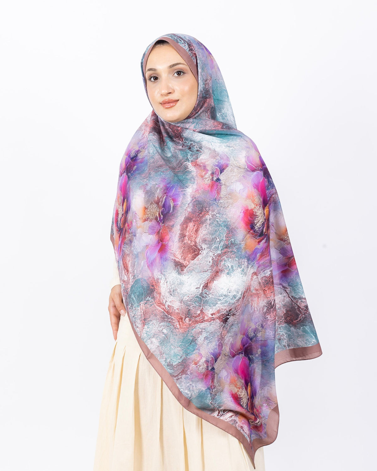 Mikro Soft Şal D009 Vizon, çiçekli desenli, 75 × 185 cm şal – görsel 1